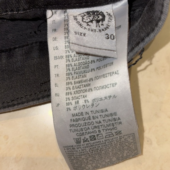 Diesel D-ISTORT Super Skinny Ripped Jeans. 30x28. - Picture 6 of 12